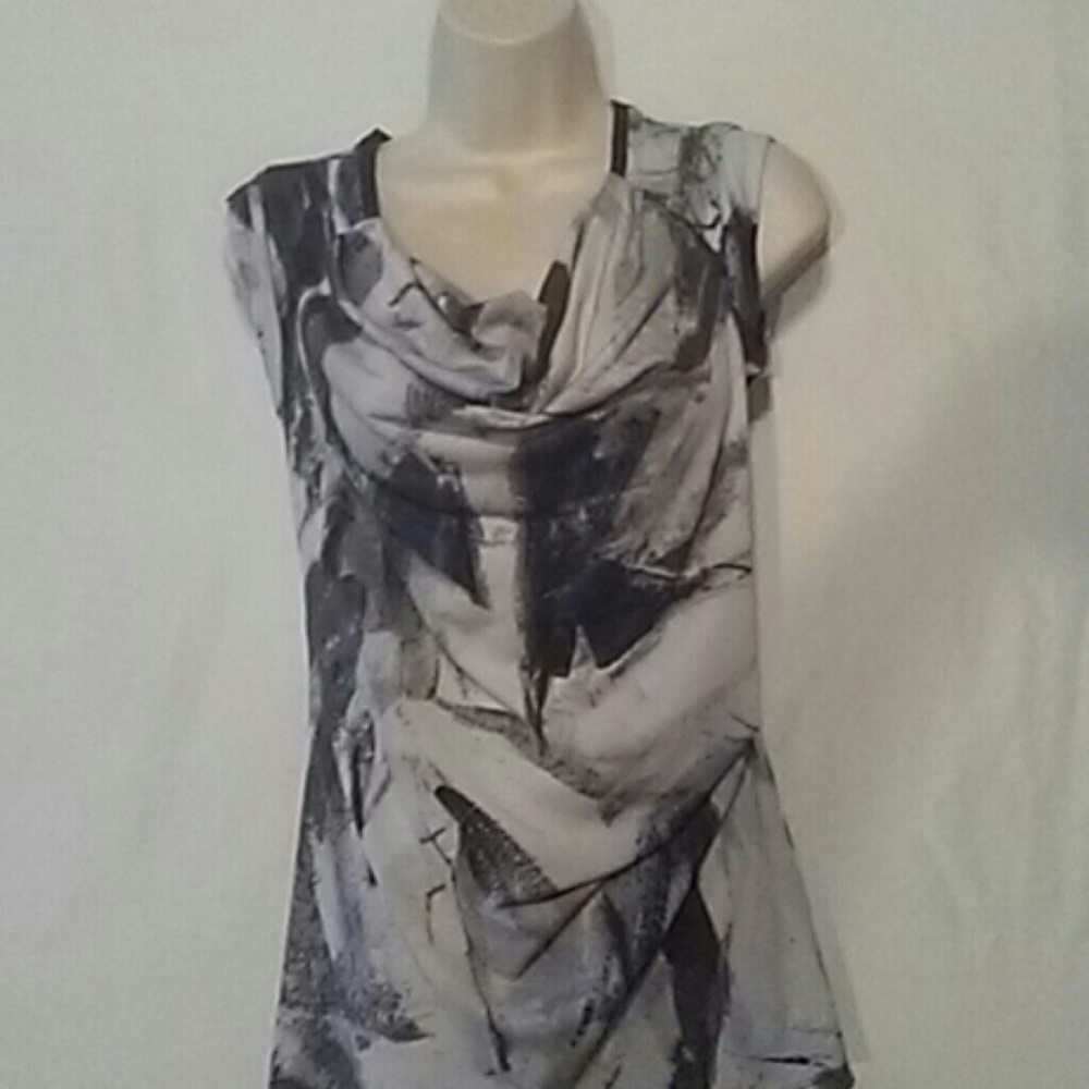 Vera Wang top